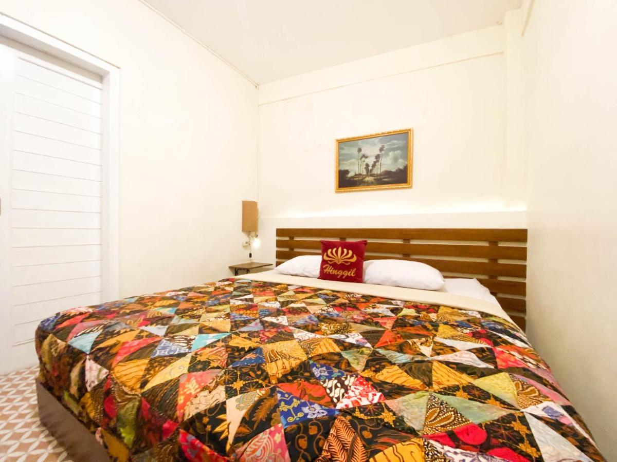 יוגיאקרטה Hinggil Homestay Syariah Malioboro Yogya Mitra Reddoorz מראה חיצוני תמונה
